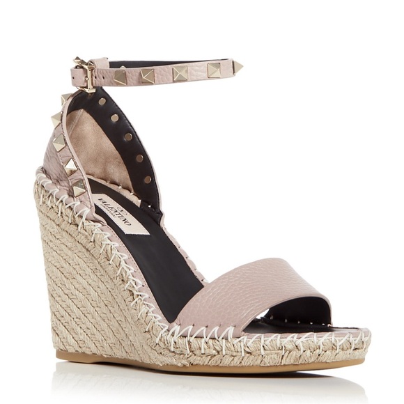 Valentino Garavani Shoes - Valentino Rockstud wedge